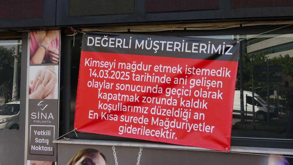 120 milyon lira vurgun yaptığı iddia edilen kuyumcu afişle mesaj verdi