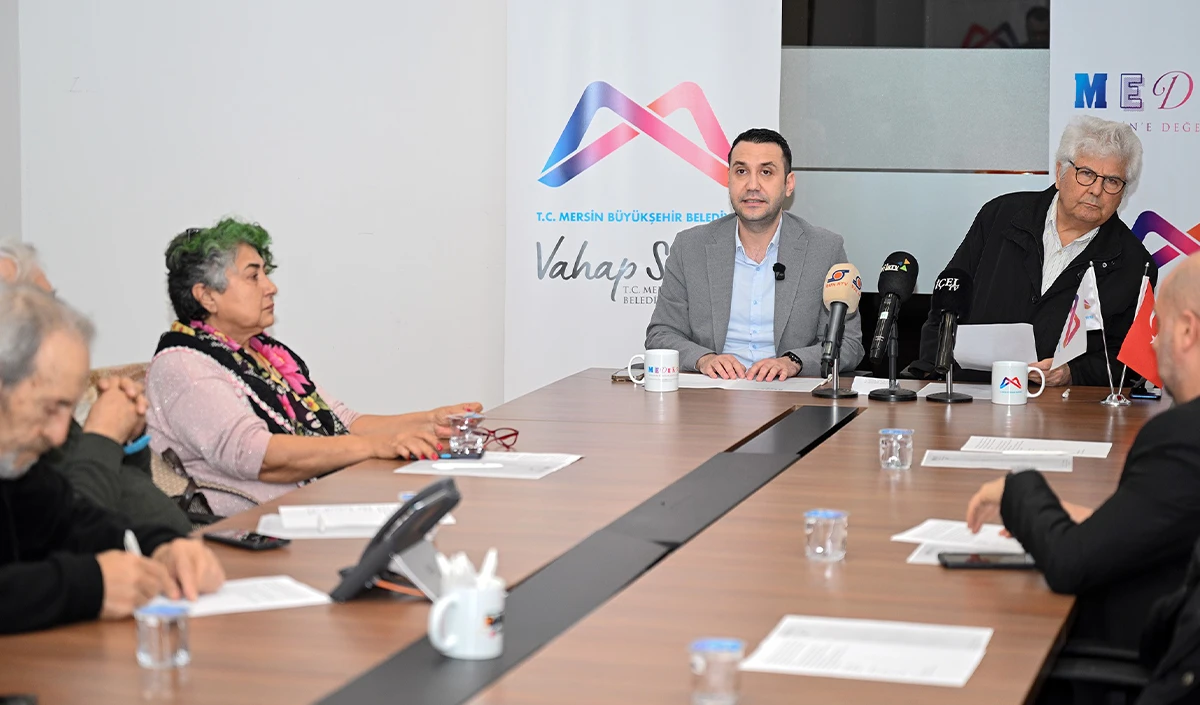 140 eserin yarıştığı Mersin Roman &Ouml;d&uuml;l&uuml; sonu&ccedil;landı