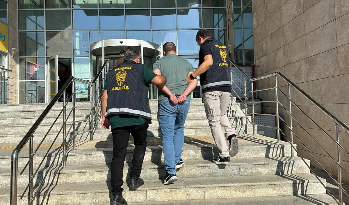 4 yıldır aranıyordu: 50 yıl hapis cezasıyla aranan firari yakalandı