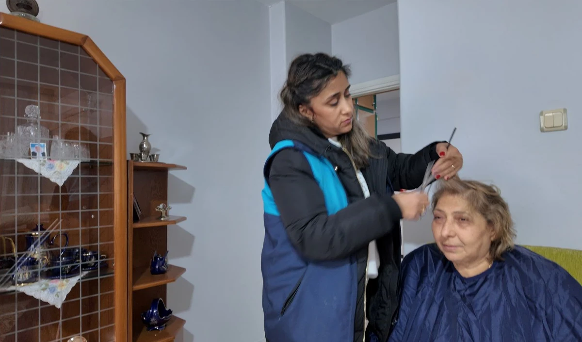 Akdeniz Belediyesinden kimsesiz, engelli ve yaşlılara şefkat eli