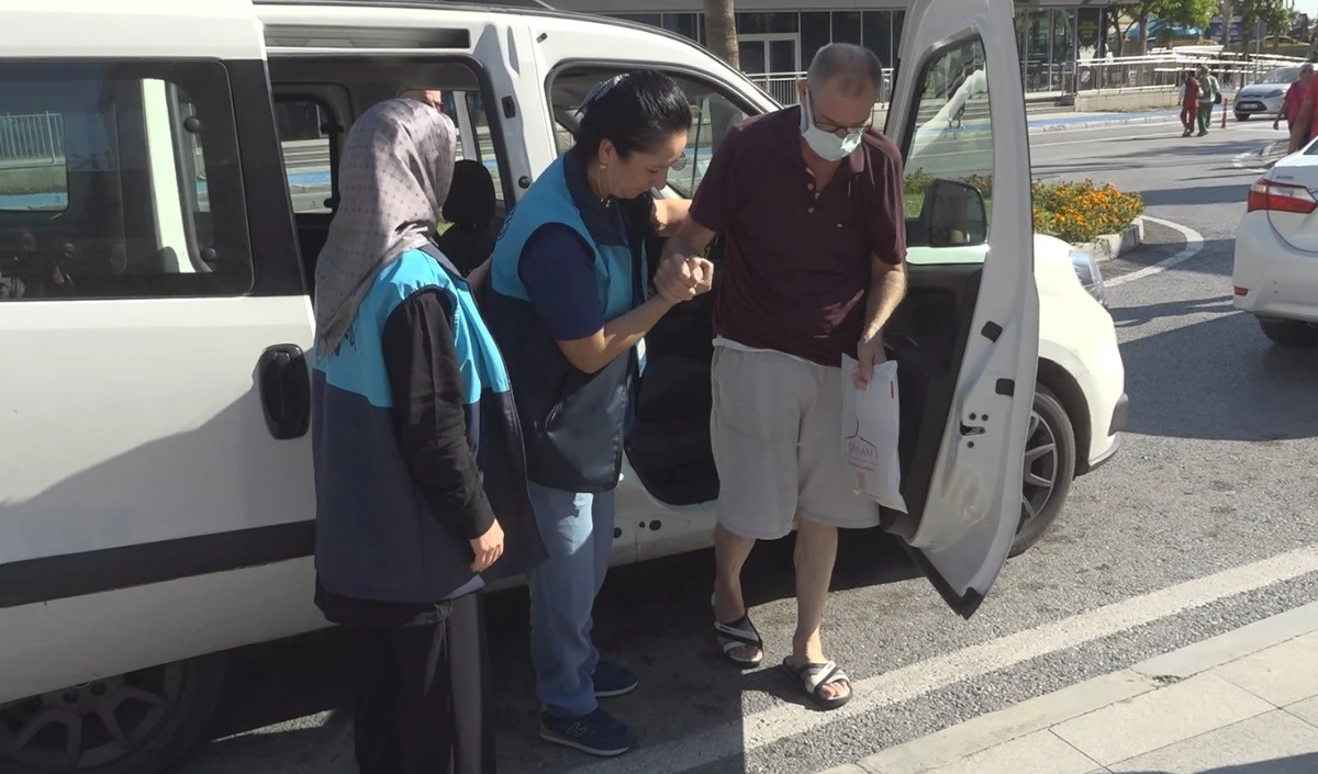 Akdeniz Belediyesinin onkobüsü hayatlara dokunuyor 