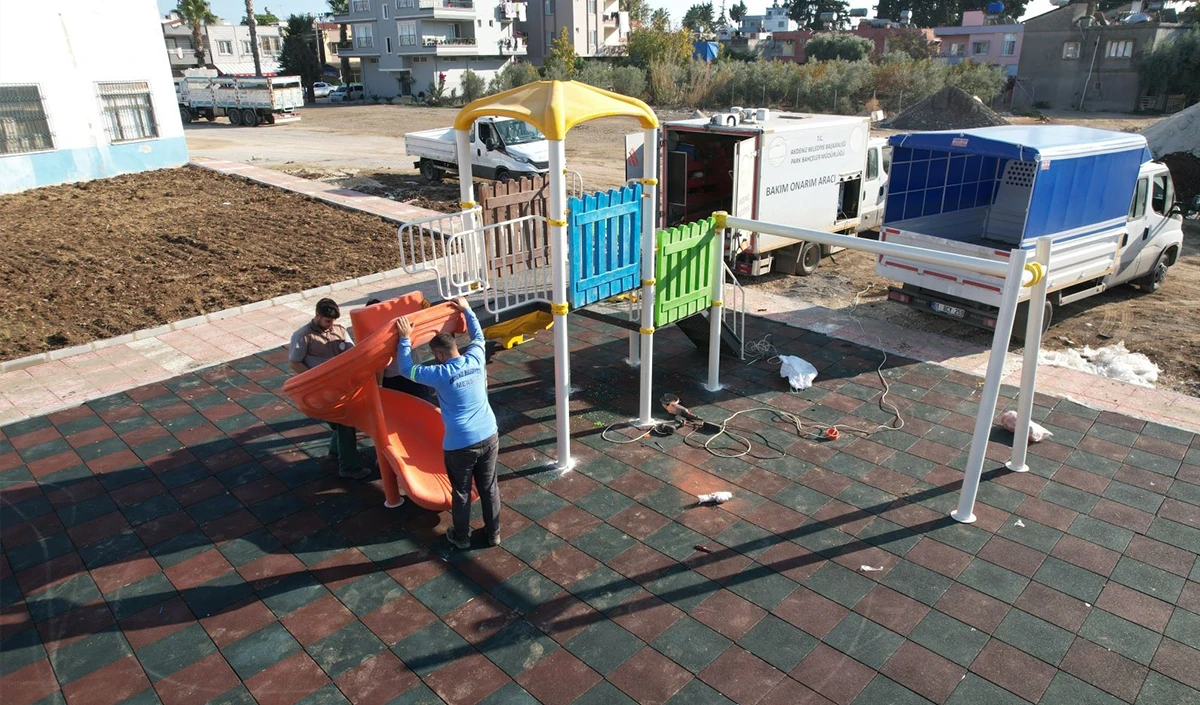 Akdeniz’de bir park daha yenilendi