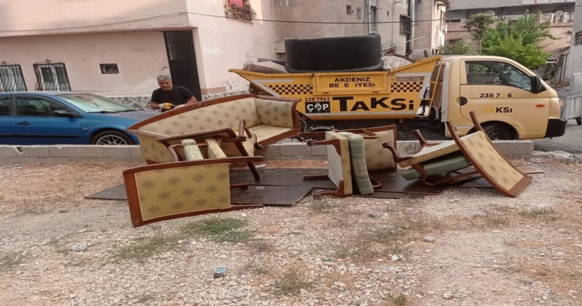 Akdeniz'de her gün tonlarca atık toplanıyor
