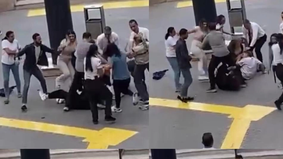 AVM önünde kadınlar tekme tokat kavga etti: O anlar kamerada
