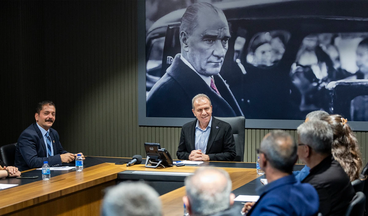 Başkan Se&ccedil;er: "Muhtarlar, vatandaşla aramızda k&ouml;pr&uuml; g&ouml;revini g&ouml;ren makamlardır"