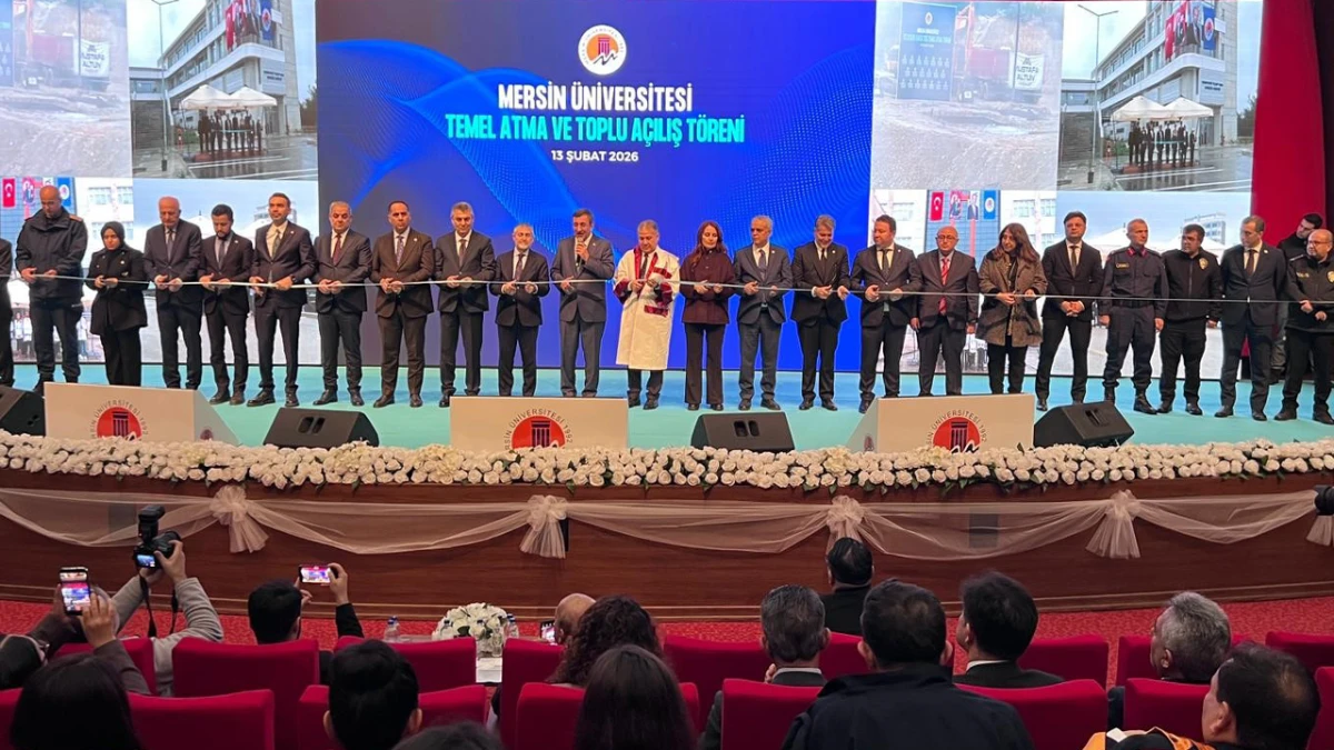 Cumhurbaşkanı Yardımcısı Yılmaz: "Y&uuml;ksek&ouml;ğretimde k&ouml;kl&uuml; d&ouml;n&uuml;ş&uuml;m ger&ccedil;ekleştirdik"