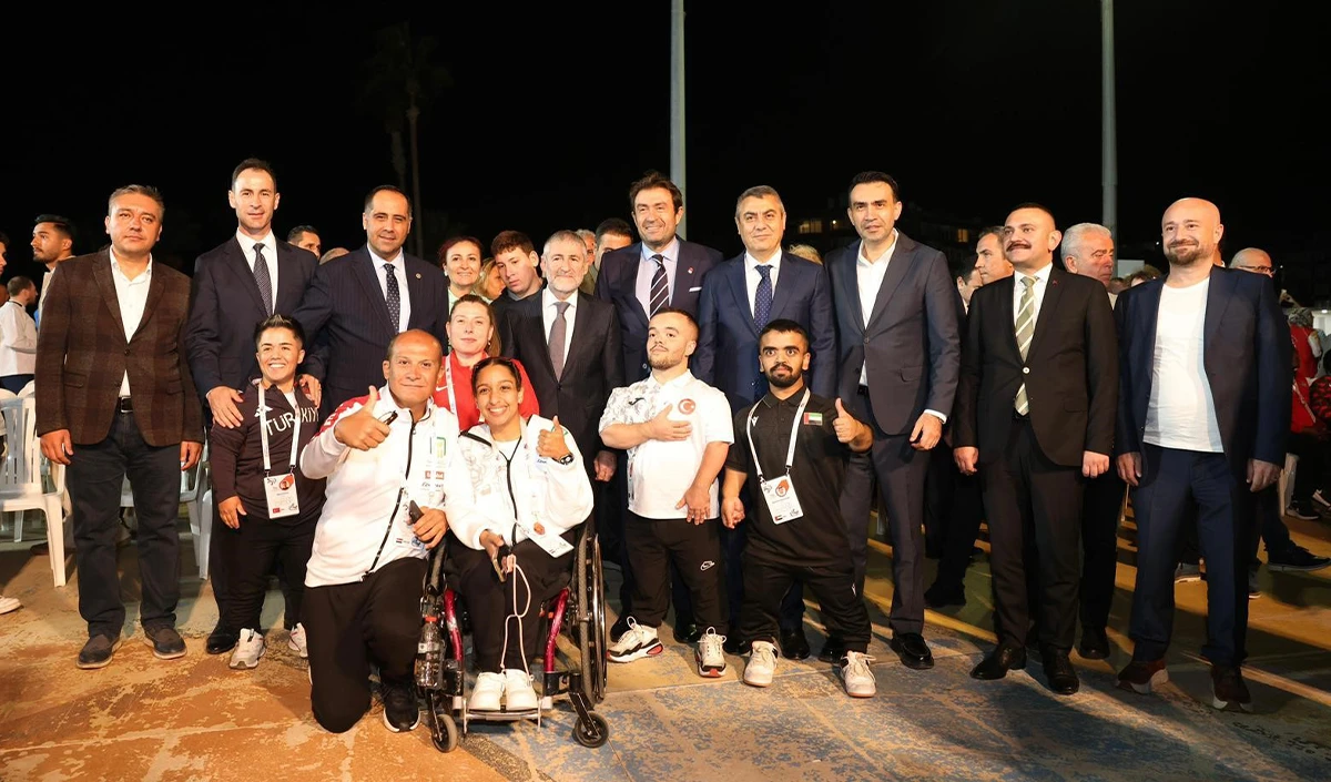  Dünya Bedensel Engelliler Plaj Oyunları'nın açılış töreni yapıldı