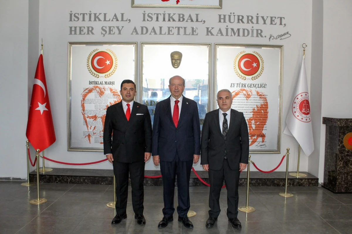 KKTC 5. Cumhurbaşkanı Tatar, Anamur Adalet Sarayını ziyaret etti