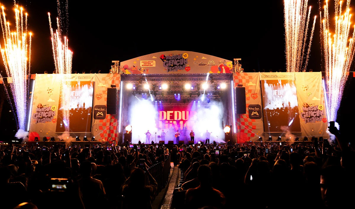 Mersin Gençlik Festivali coşkuyla başladı