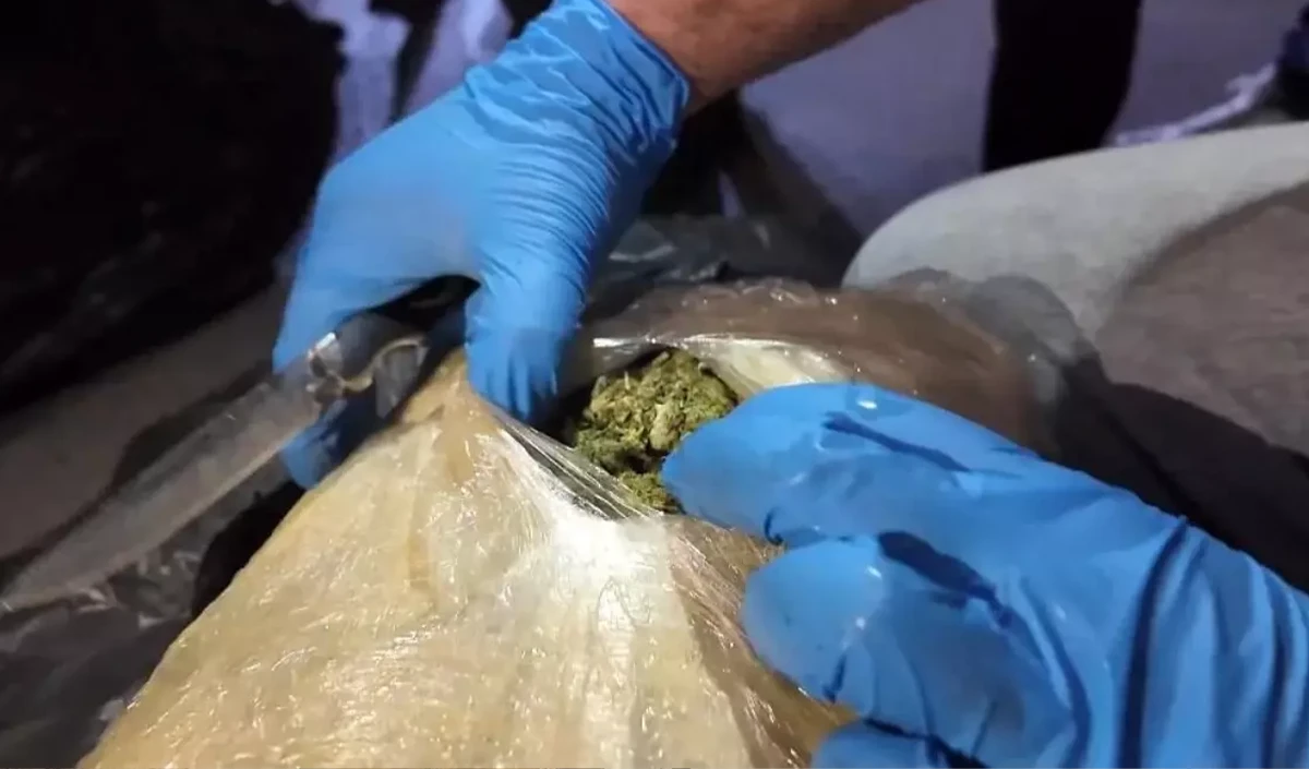 Mersin'de 1 haftada 25 kilodan fazla uyuşturucu ele ge&ccedil;irildi