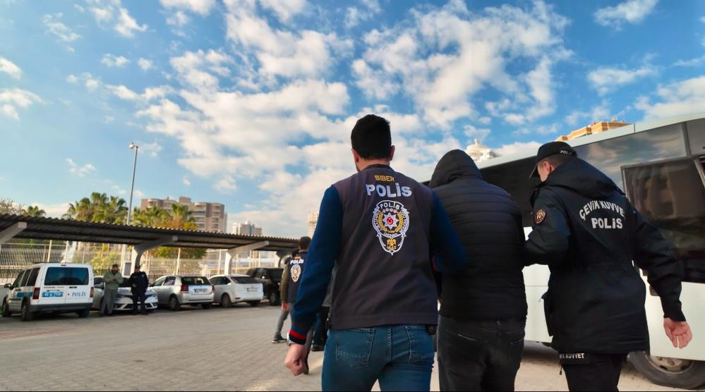 Mersin'de 13 tutuklama