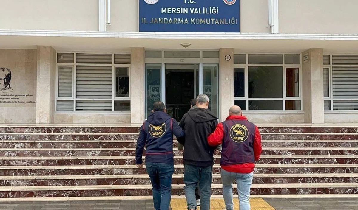 Mersin&rsquo;de 19 yıl hapis cezası bulunan şahıs jandarmadan ka&ccedil;amadı