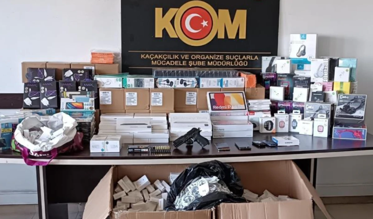 Mersin'de 2 milyon liralık kaçakçılık operasyonu: 12 gözaltı