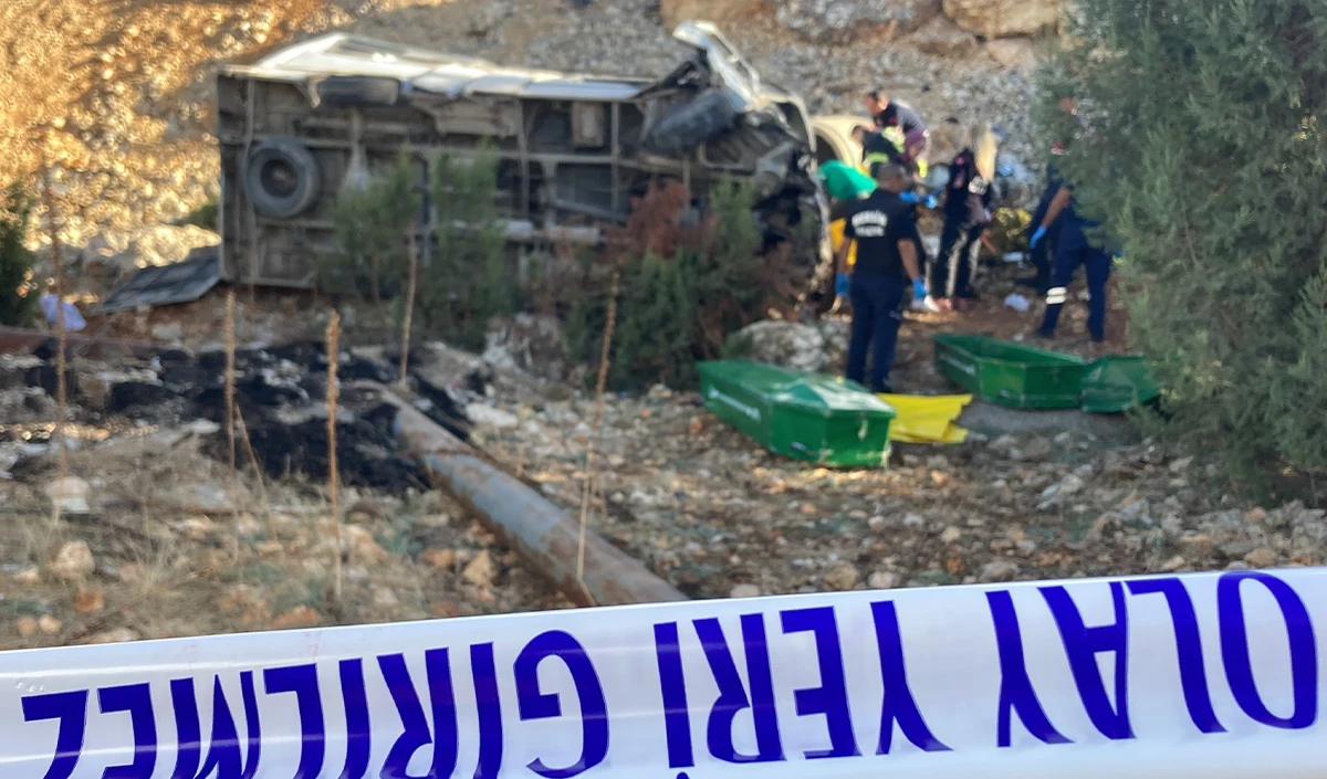 Mersin'de 6 işçinin öldüğü kazada ehliyetsiz sürücü tutuklandı