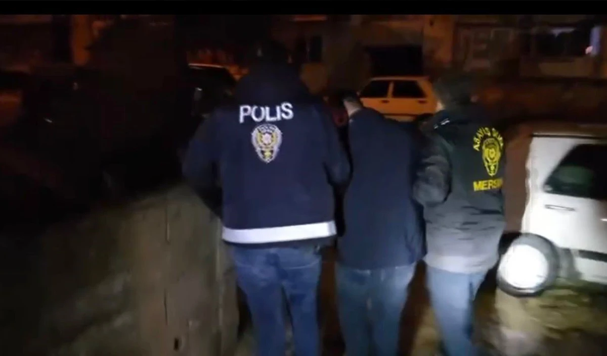 Mersin&rsquo;de aranan y&uuml;zlerce h&uuml;k&uuml;ml&uuml; yakalandı