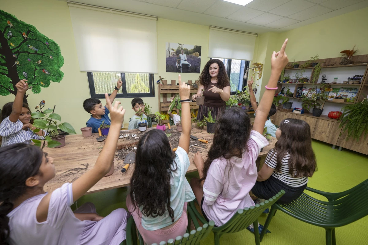 Mersin&rsquo;de &ccedil;ocukların yaz tatili at&ouml;lyelerle renklendi