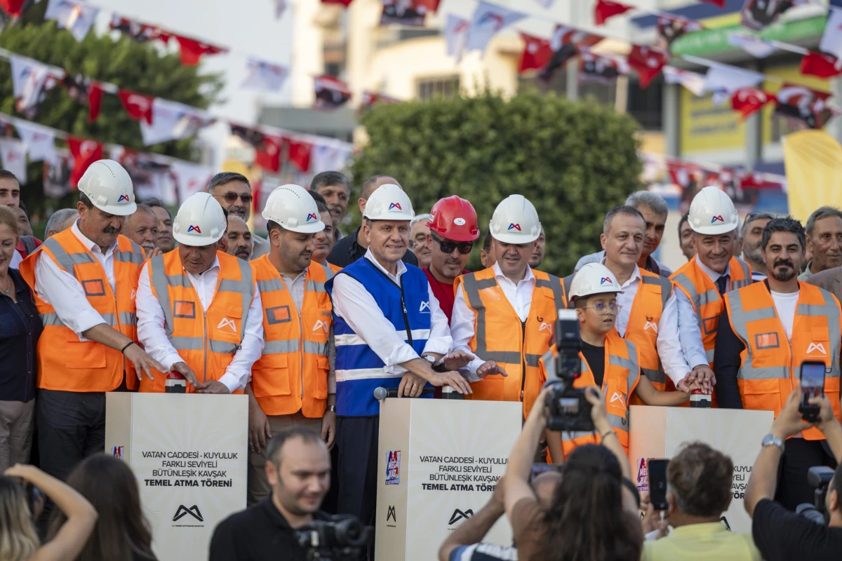 Mersin&rsquo;de dev kavşak projesinin temeli atıldı