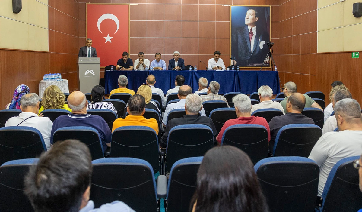 Mersin'de muhtarlarla istişare toplantısı düzenlendi