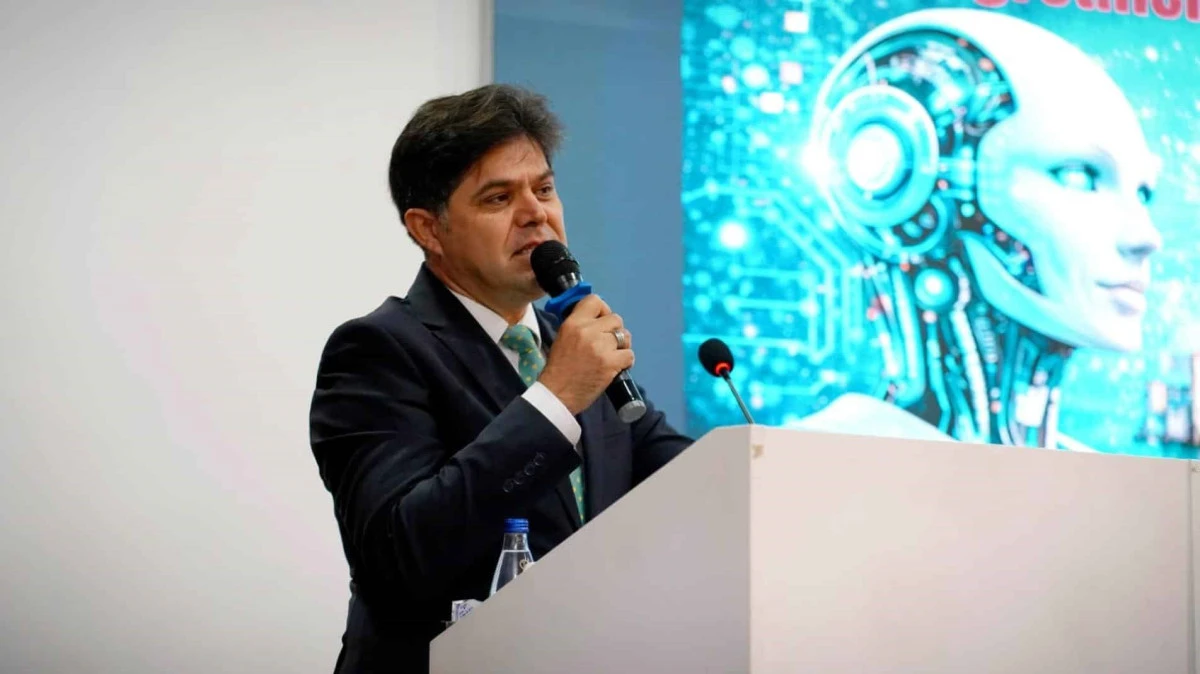  Mersin&rsquo;de &ouml;ğretmenlere branş bazlı yapay zeka eğitimi başladı