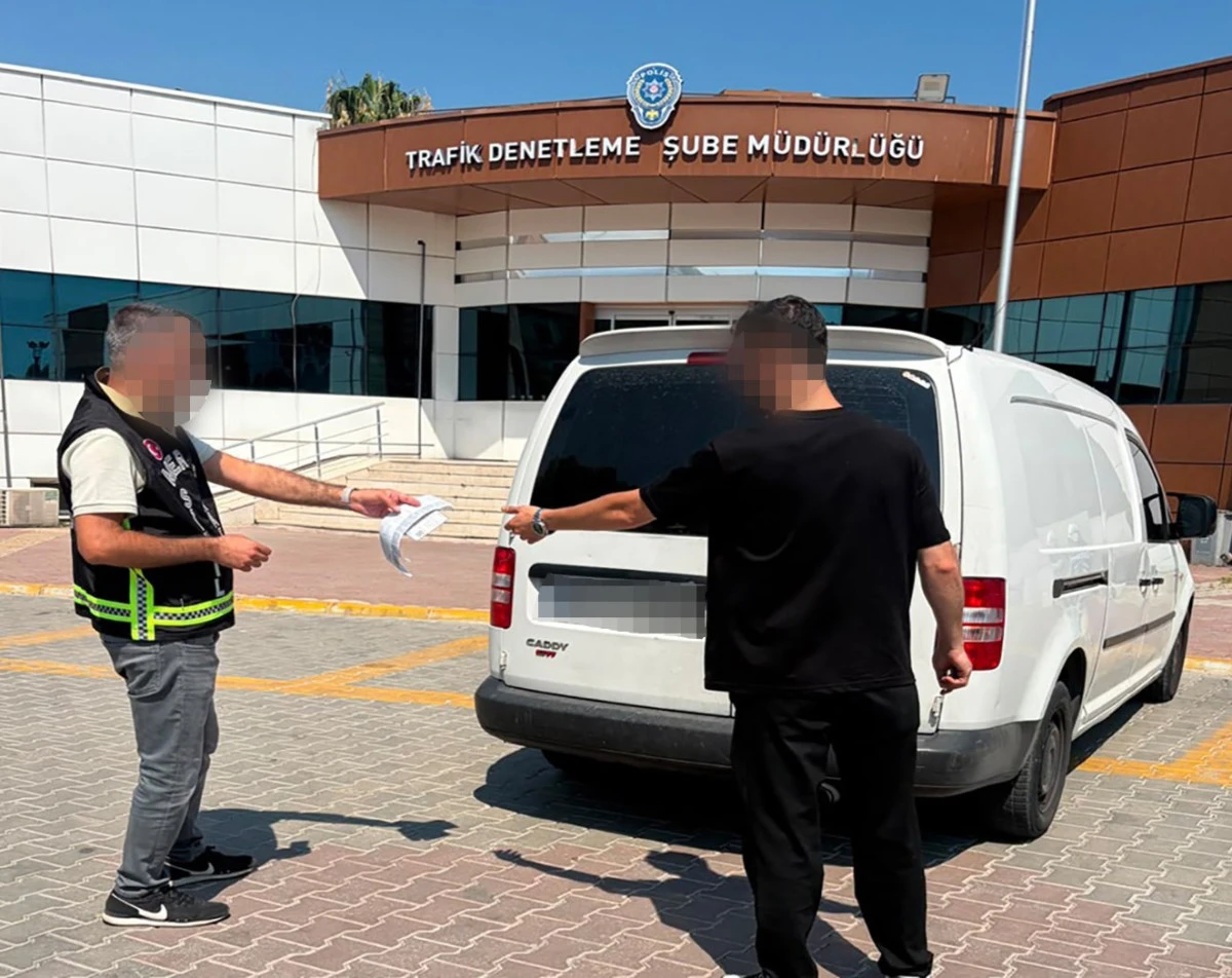 Mersin'de trafikte kavga eden iki s&uuml;r&uuml;c&uuml;ye 362 bin lira ceza