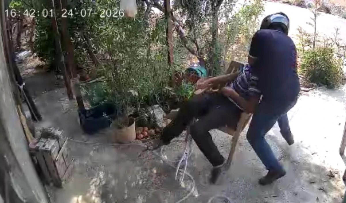 Mersin'deki dehşette yaşlı adam 18 g&uuml;nl&uuml;k yaşam savaşını kaybetti