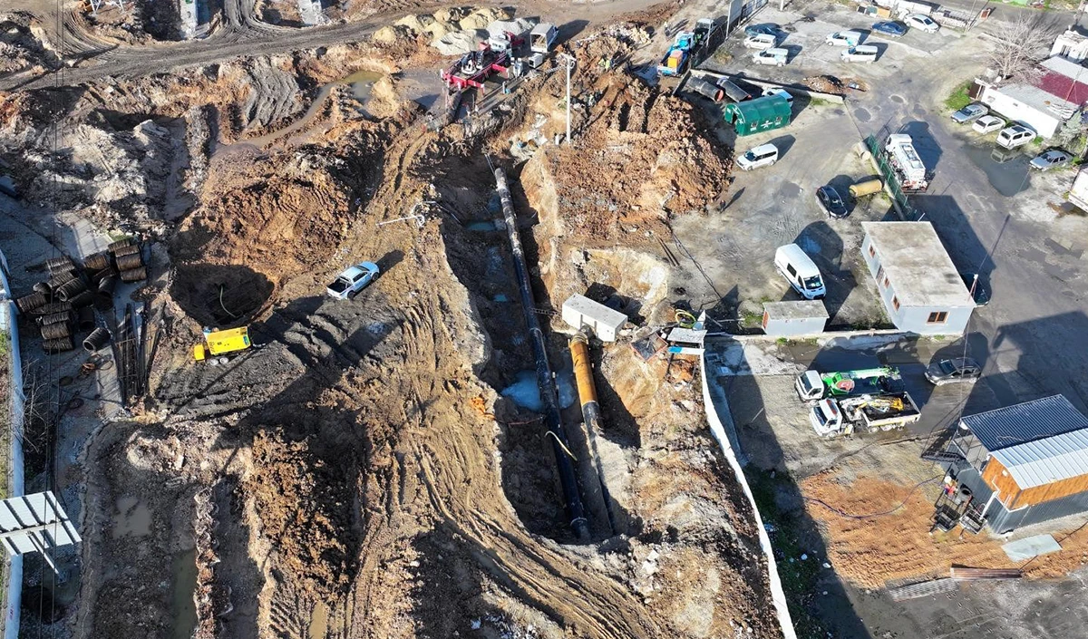 MESKİ ana i&ccedil;me suyu hattında deplase &ccedil;alışmasını tamamladı