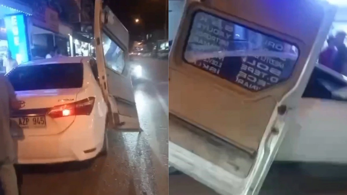 Minib&uuml;s&uuml;n kapısı otomobilde asılı kaldı