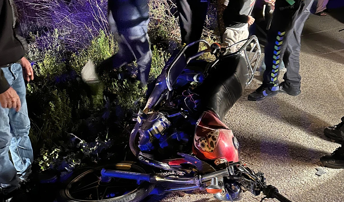 Otomobil ile motosiklet &ccedil;arpıştı:2 yaralı