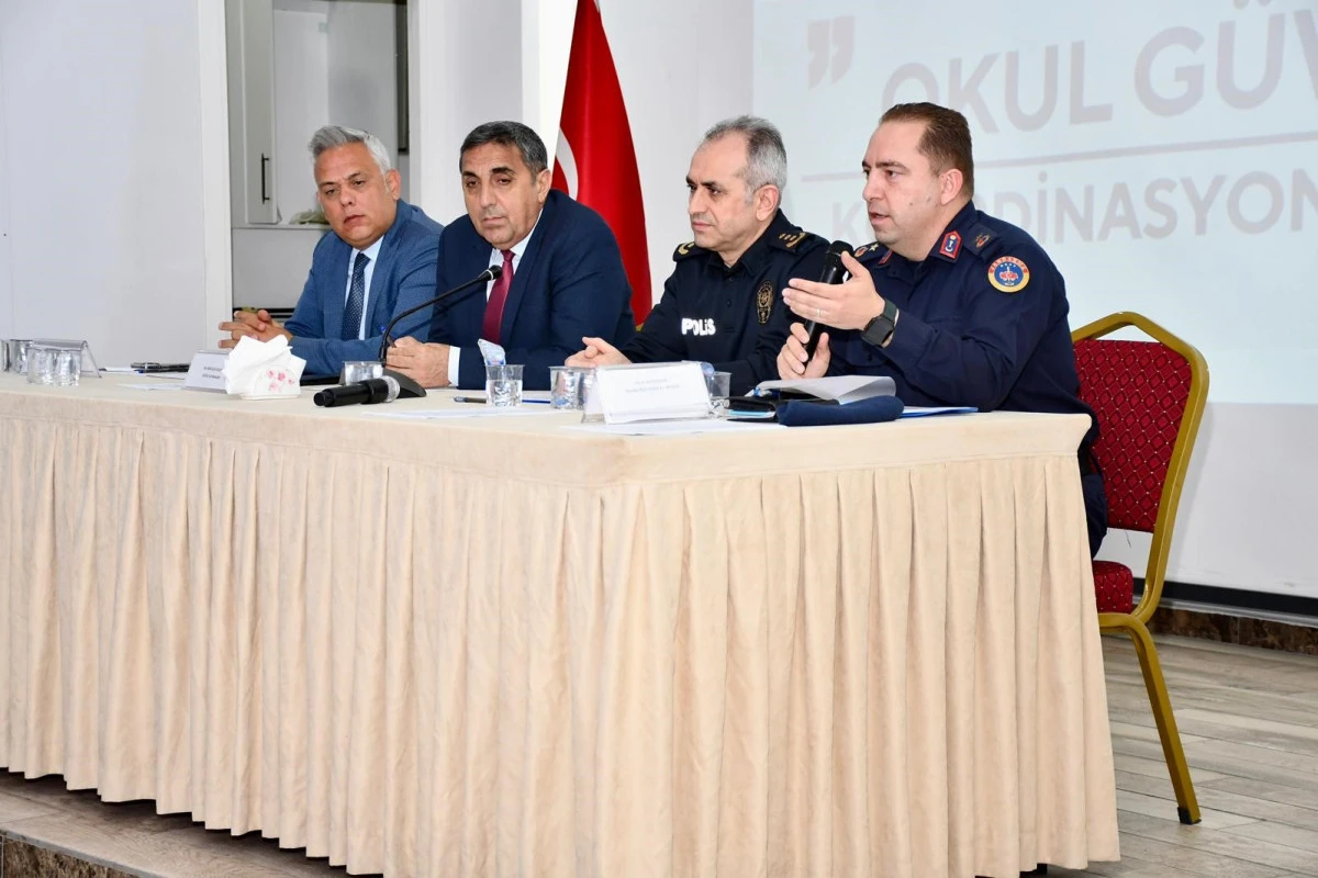 Silifke&rsquo;de okul g&uuml;venliği koordinasyon toplantısı yapıldı