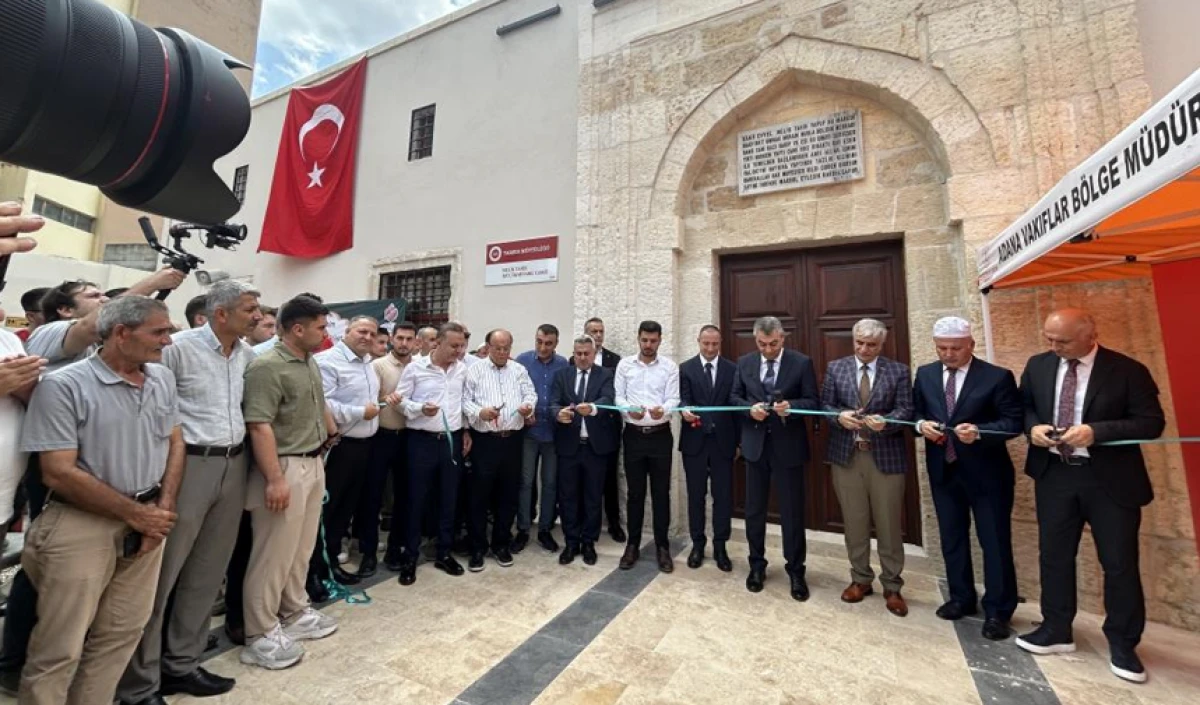 Tarihi Melik Tahir Camii tamamlanan restorasyon çalışmalarının ardından yeniden ibadete açıldı