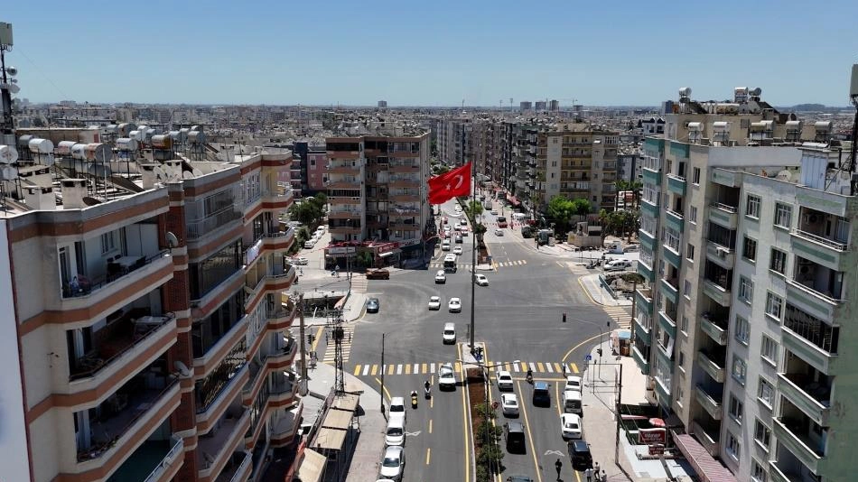 Tarsus Cetvel Köprüsü Kavşağı yenilendi