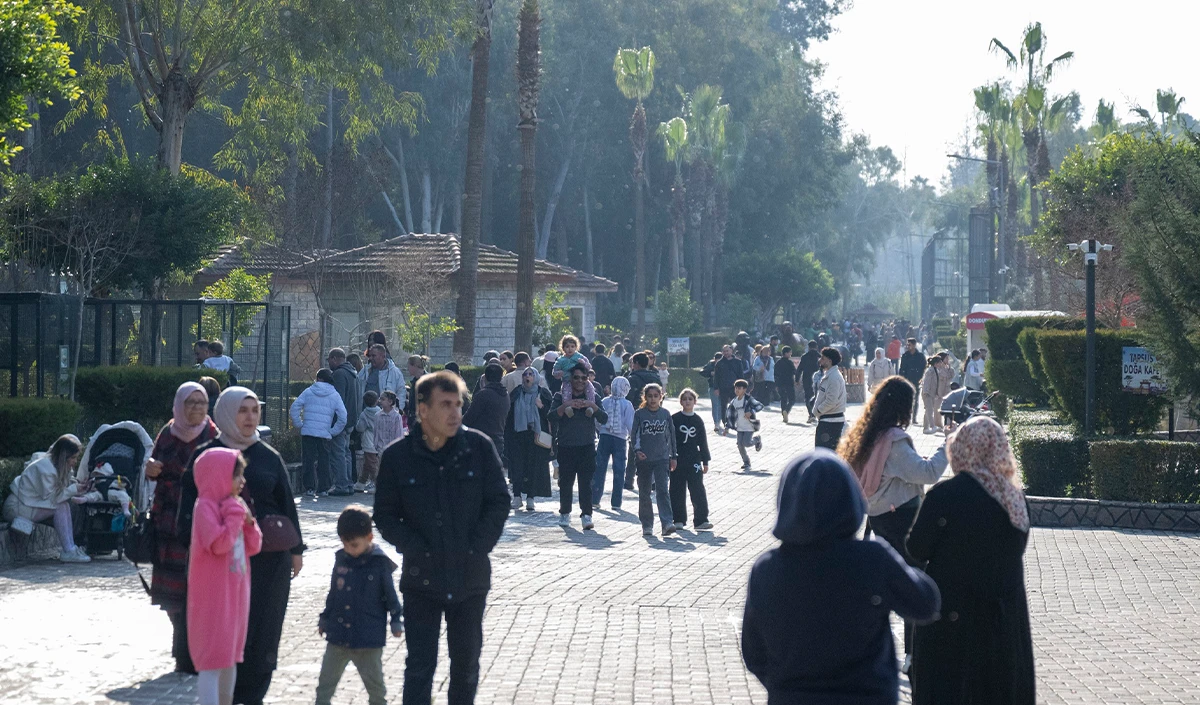  Tarsus Doğa Parkı yarıyıl tatilinde binlerce ziyaret&ccedil;iyi ağırlıyor