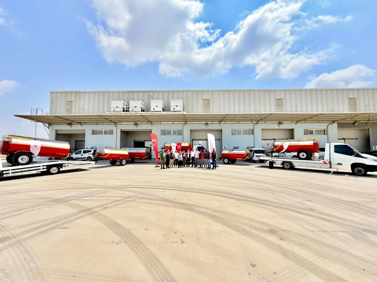 Tarsus&rsquo;ta &uuml;reticilere ekipman desteği ve teknik eğitim