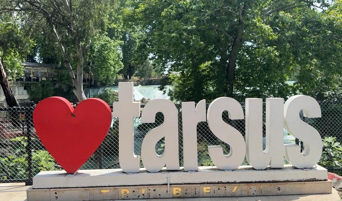 Tarsus'un il olma beklentisi g&uuml;&ccedil;leniyor