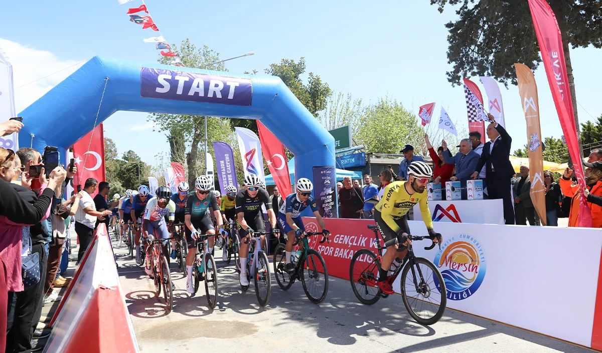 Tour Of Mersin&rsquo;in ilk etabı Anamur&rsquo;dan başladı, sporcular 118 kilometre pedalladı
